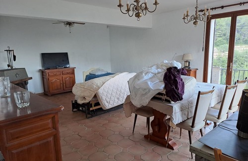 Castellar House | Holiday rental 7 km from the sea in the heights of menton