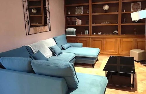 Verneusses Villa | Homerez - Charming Villa with Private Pool in Verneusses + Billiards