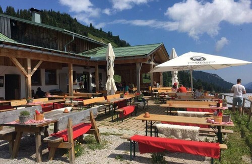 Hoefen House | "Haus Berta" 2-4P. Comfortable holiday residence