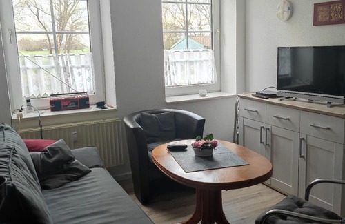 Jaderaltendeich Apartment | Holiday apartment Jade for 1 - 3 persons with 1 bedroom - Holiday apartment in one or multi-family h