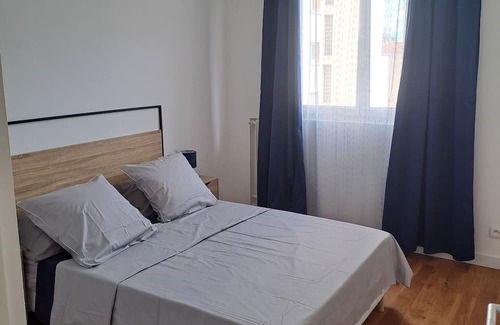 Thiais Apartment | Un Appartement 7 Personnes Agréables et Tranquille, Bien Desservis
