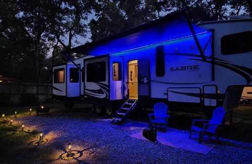 Foley House | Beautiful, Quiet, & Private Getaway
