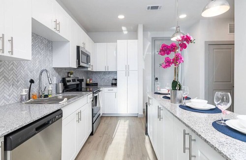 Lewisville Apartment | Tranquil Lakeside 1BD: Pool, Workout & Desk Space