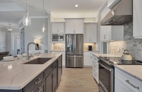 Port Charlotte House | Vacation Home Getaway for 6 at South Gulf Cove w/pool & BBQ