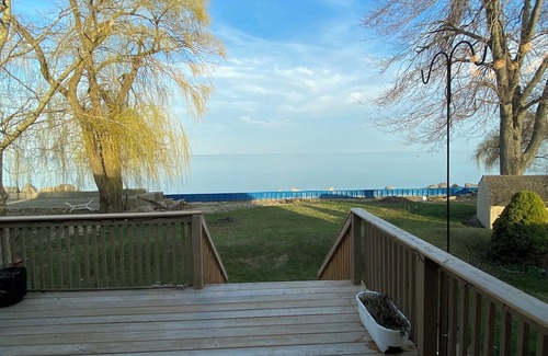 Leamington House | Quite Waterfront Home - Great for Birders, Point Pelee & Island, Hillman Marsh