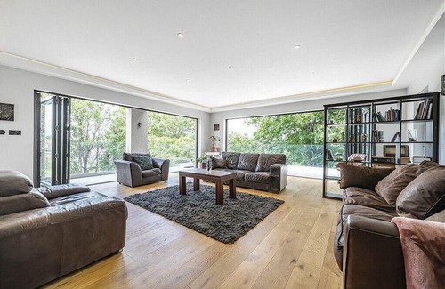 Belvedere House | Designer villa with spa and magical views, 5 bdr