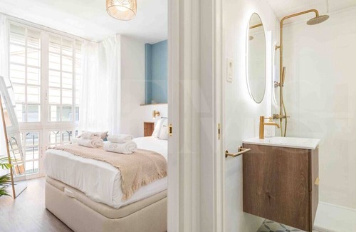 Perchel Sur Apartment | NEW Chic quiet apartment near the center by REMS