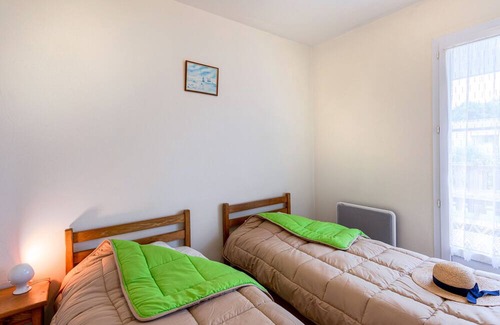 Mache Resort | Property In A Holiday Village '7 - Maison T3 Eco' with Shared Pool, Terrace and Shared Garden