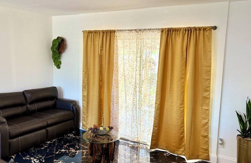 Dover Apartment | Dalia’s Garden