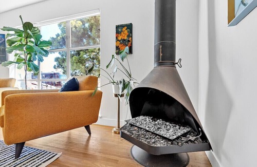 Serra Mesa House | Upscale Mid-Mod home with outdoor pool & jacuzzi oasis in great neighborhood!