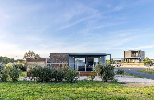 Homps House | Homerez - Modern house in Olonzac + Residential Park + Pool