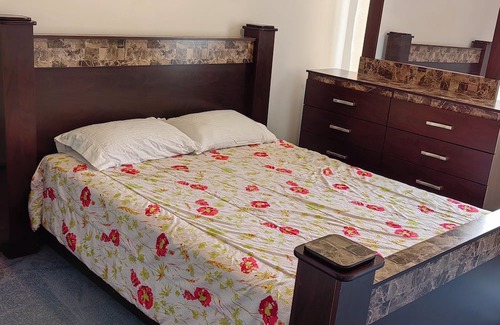 Dundalk House | Glad To Be Home Again Dundalk