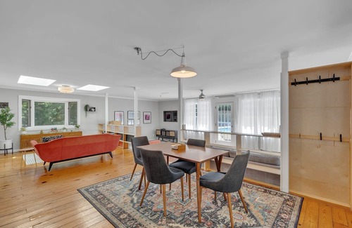 Chapel Hill House | Robin's Rest