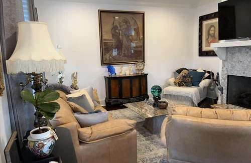 Youngsville House | Charming Private Room at Sugar Mill Pond