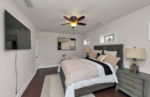 Lenox House | Exquisite Escape in Buckhead