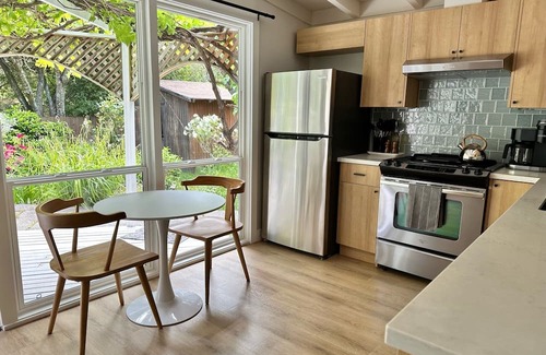 Tamalpais-Homestead Valley Apartment | Comfy 1-Bedroom Stay in Mill Valley!