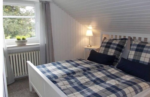 Langen b. Bremerhaven House | Holiday apartment no. 1 "Im Malerwinkel"