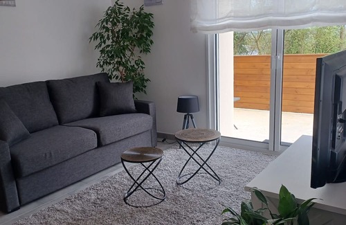 Le Meux House | Vrbo Property