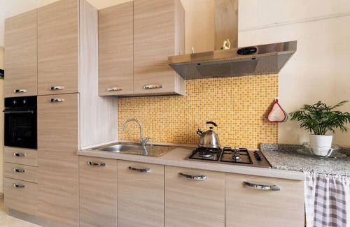 Specchia Apartment | Apartment 'Contrada Puzzunovu' with Balcony and Air Conditioning