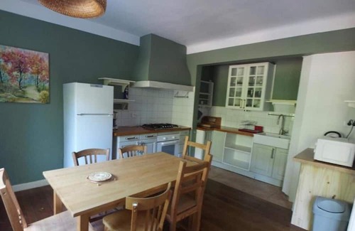 Montjay Apartment | Apartment 'Aoura' with Mountain View, Private Terrace and Wi-Fi
