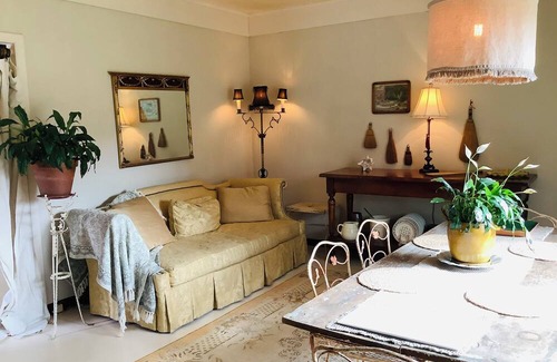Germantown House | Bohemian Glow, this cozy home is surrounded by birds and a wildlife habitat.