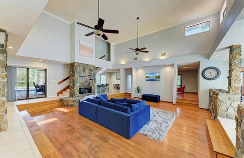 Lutz House | Beautiful Tampa Lakehouse: Serenity Meets Modern Comfort for the Family