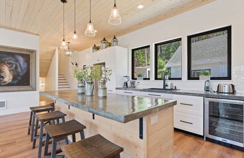 Kalispell House | Summer Availability! Gorgeous home on 5+ acres with amazing views, private hot tub!