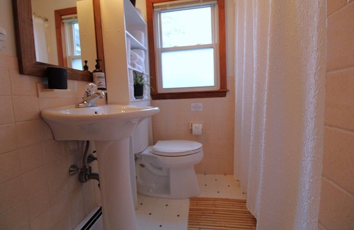 Harwich Center House | Spacious Well Appointed Home in Quiet Neighborhood