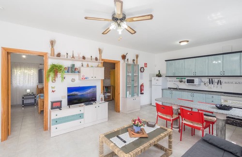 San Bartolome de Tirajana Cottage | 3BR Chira Views - Rural