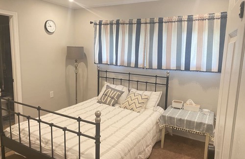 Newark House | Great for family! Single house close to UD and Main Street in Newark DE