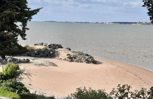 Port-des-Barques House | Maison Port des Barques Proximité Plage des Anses et ile Madame