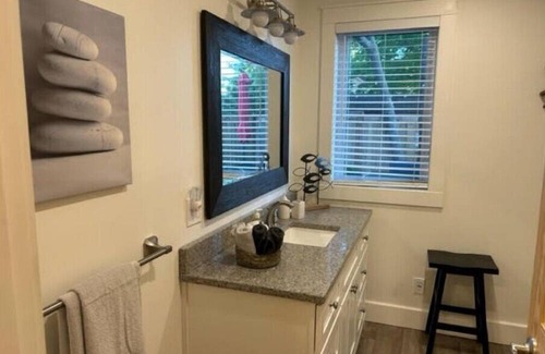 Southampton Cottage | Gilbert Place, a luxurious, beautifully renovated, chic getaway in Southampton