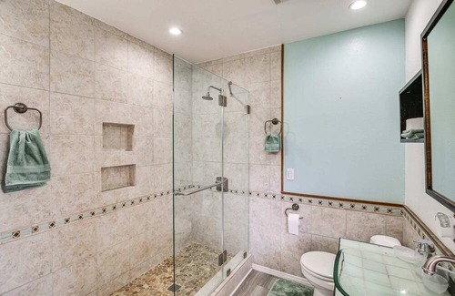 Marina Pacifica Condo | Long Beach Marina Pacifica ocean view condo near Disney and Socal Attractions