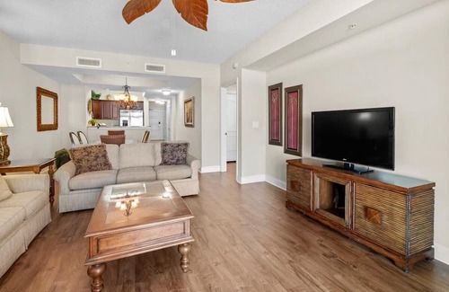 Windy Hill House | Coastal Elegance 2BR Condo Jetted Tub and Balcony
