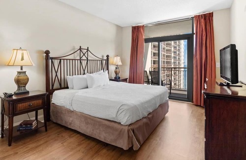 Windy Hill House | Coastal Elegance 2BR Condo Jetted Tub and Balcony