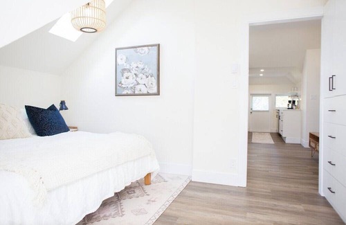 Fredericton Apartment | Enjoy this beautiful new loft in downtown Fredericton. Close to amenities. Free parking on site.