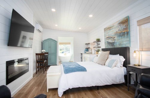 Springville Cabin | Villeta Marino!! Cozy cabin close to Sierra's, lake and 18 hole golf course!!