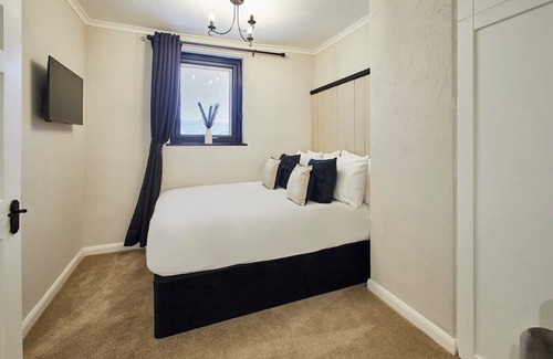 Great Ayton House | Host & Stay | Roseberry Topping Townhouse