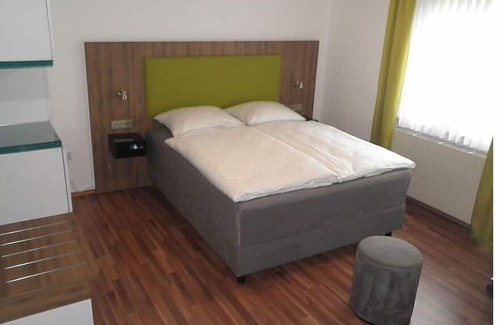 Morsdorf Apartment | Holiday home Schulasch