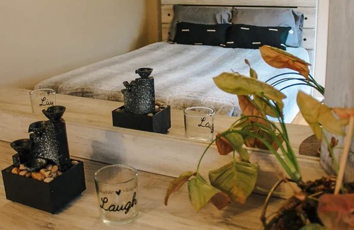 Shady Spring House | The Ski paradise