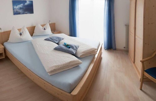 Caldaro Sulla Strada del Vino Apartment | Apartment Vernatsch Comfortable Vacation Home