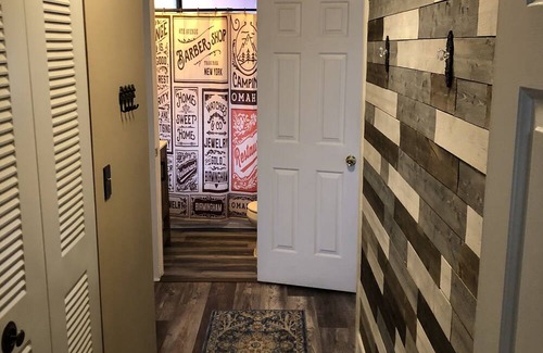 Jeffersonville - Clarksville Apartment | Cozy 1-bedroom apartment with AC and WiFi in lovely Jeffersonville