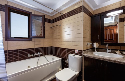 Xiro Chorio Villa | Villa Nefeli with private pool