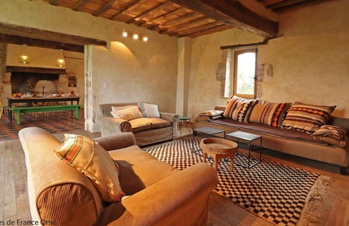 Comblot Cottage | Gite COMBLOT, 3 bedrooms, 6 persons