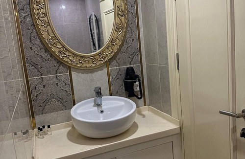 Talimhane House | Large Double Room - Taksim Peri Suite Hotel