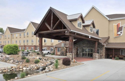 St. Joseph House | Deluxe 2 Double, Stoney Creek St. Joseph, Wild West Charm | 3 Units