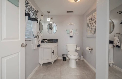 Palm Harbor House | Beach Blessing - Just Minutes From the Beach!