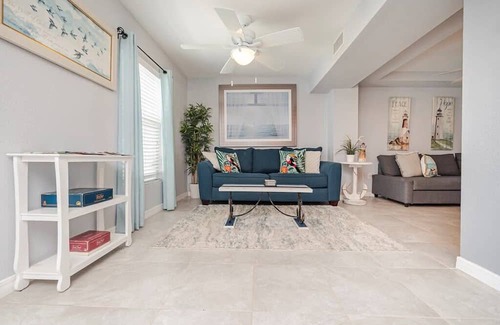 Palm Harbor House | Beach Blessing - Just Minutes From the Beach!