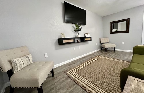 Woodland Heights Apartment | Cute homey apartment in the heart of Greater Heights