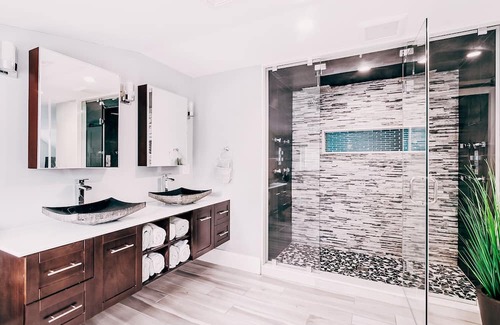Minot House | Family-friendly escape just a short walk from pristine beach, close to Cape Cod!